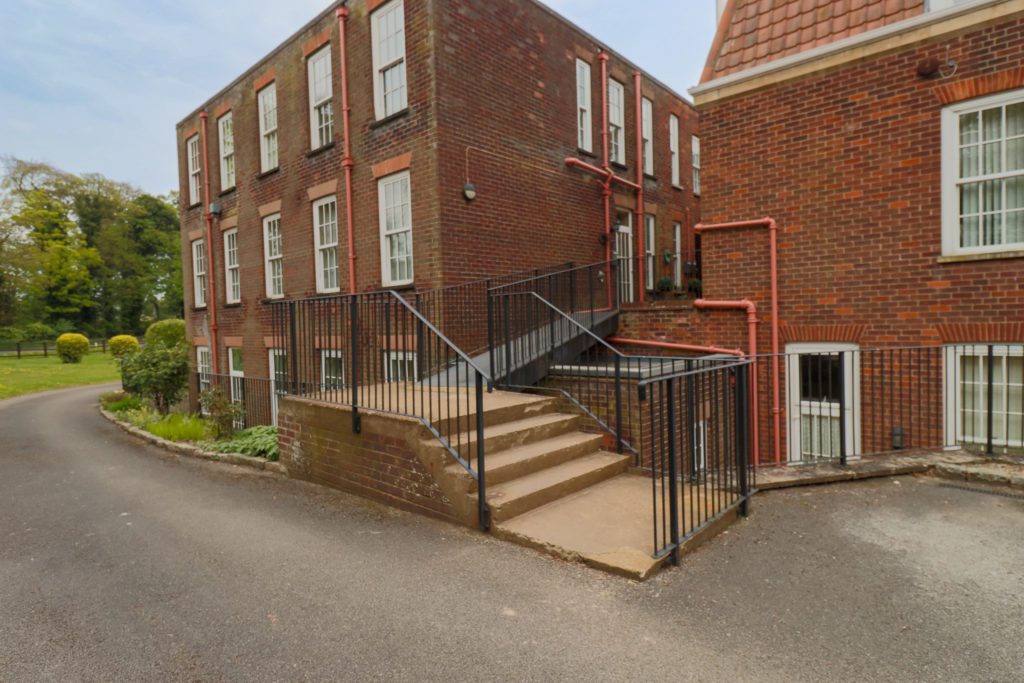 The Quadrangle, Hunmanby Hall, Hunmanby DMA Estate